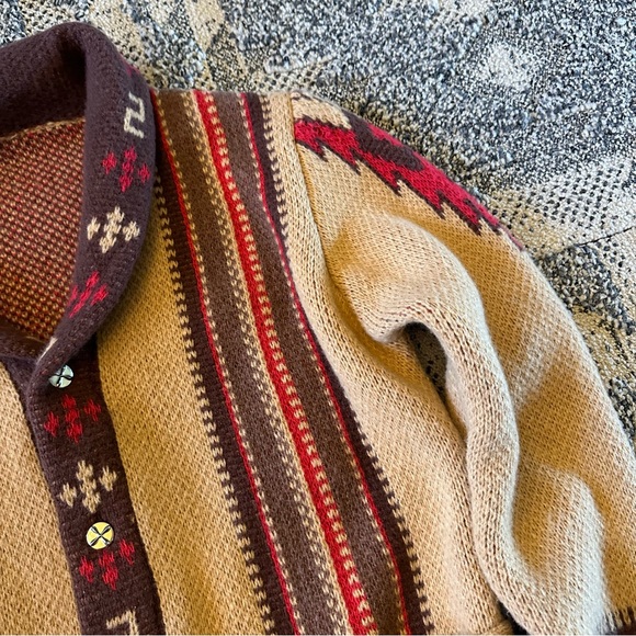 Western Aztec Shaw Collar Cowichan Knit Traditional Button Front Sweater Coat - Picture 5 of 7